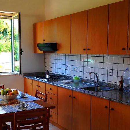 Locazione Turistica Azzurro Apartmán Capo Vaticano